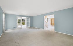 730 KYLEMORE Drive, Des Plaines, IL 60016