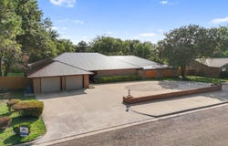 6217 Village Lane, Guymon, OK 73942