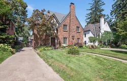 8286 Huntington Road, Huntington Woods, MI 48070
