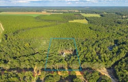 248 Redd Lane, DeFuniak Springs, FL 32433