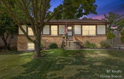 4383 40th Street SW, Grandville, MI 49418