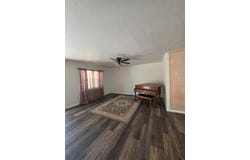 918 E Waco St, Kermit, TX 79745