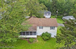 206 Florence Drive, Clarks Summit, PA 18411