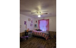 300 Walnut, Naples, TX 75568