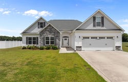505 Flip Flop Lane, Grimesland, NC 27837