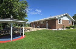 2110 RALEIGH Road, Eldorado, IL 62930-3411