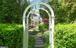 424 N NEW Street, BETHLEHEM, PA 18018