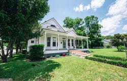 45 N Kennedy, Metter, GA 30439