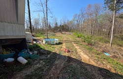 423 Bruner Rd, Brandenburg, KY 40108
