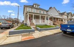 900-902 Oakwood Avenue, Columbus, OH 43206