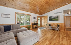 13310 Heather Lane Lane, Perry, MI 48872