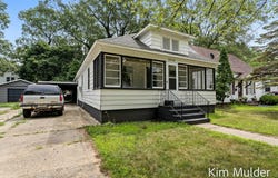 3014 Highland Street, Muskegon Heights, MI 49444