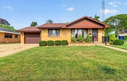1920 Langley Avenue, St. Joseph, MI 49085