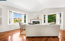 1249 Chesterton Ct, Walnut Creek, CA 94596