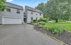 6 Mcgilpin Road, Sturbridge, MA 01566