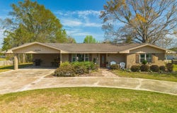 20092 Pineville Road, Long Beach, MS 39560