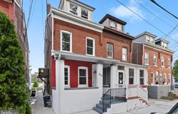 218 SEWELL AVENUE, HAMILTON, NJ 08610