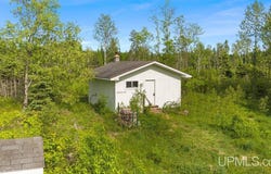 8789 38th Road, Rapid River, MI 49878