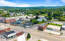 201 W Central, Lafollette, TN 37766