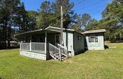 1215 Harlem Dr, Cairo, GA 39828