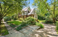 5710 WARWICK PL, CHEVY CHASE, MD 20815