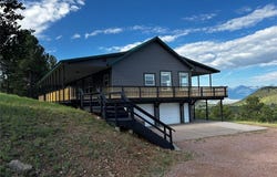 950 Junkins Loop, Westcliffe, CO 81252