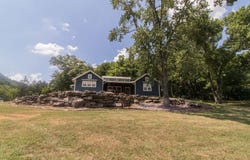 19055 Cove Creek  RD, Prairie Grove, AR 72753