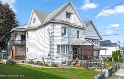 916 S Main Avenue, Scranton, PA 18504