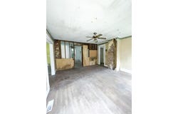 402 W Elm Street, Gaston, IN 47342