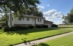 101 S Parkside Road, Normal, IL 61761