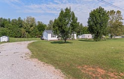 116 Gardener Dr, Vine Grove, KY 40175