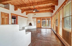 705 LAKEVIEW Circle SE, Rio Rancho, NM 87124