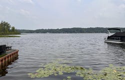 522 Lakeview Drive, Gregory, MI 48137