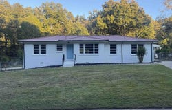 2729 5TH STREET, CENTER POINT, AL 35215