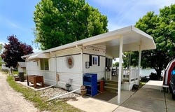 10001 E Goodall Road, Durand, MI 48429