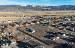 100 E, Circleville, UT 84723
