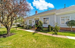 68 Winthrop Road, Monroe, NJ 08831