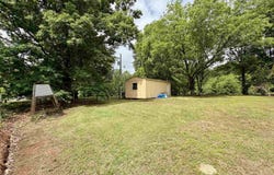 2006 MAPLE Dr, Atoka, TN 38004