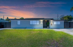 11290 SW 48 Street, Miami, FL 33165