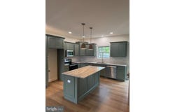 1268 THIRD AVENUE, CHAMBERSBURG, PA 17202