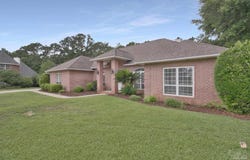3038 Eagle Pointe Dr, Pace, FL 32571