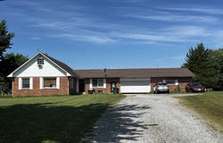 10585 N Il Highway 142, Mt Vernon, IL 62864
