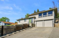 1911 SW PERKINS Ave, Pendleton, OR 97801