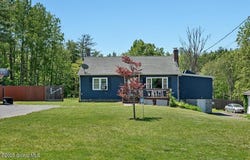 3287 Ny Highway 43, Sand Lake, NY 12018