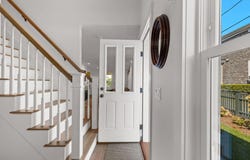 6 Washington Avenue, Provincetown, MA 02657