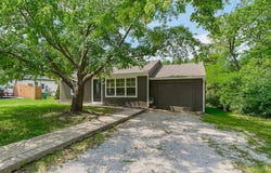 2922 S 9th Terrace, Kansas City, KS 66103
