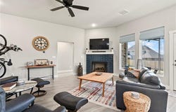 702  W Jillian, Siloam Springs, AR 72761