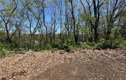 16 Walnut St, Smith, PA 15021