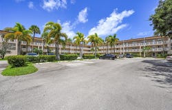 3508 SW Natura Blvd, Deerfield Beach, FL 33441