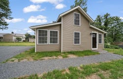 12 Breezy Knoll, Hinsdale, NH 03451